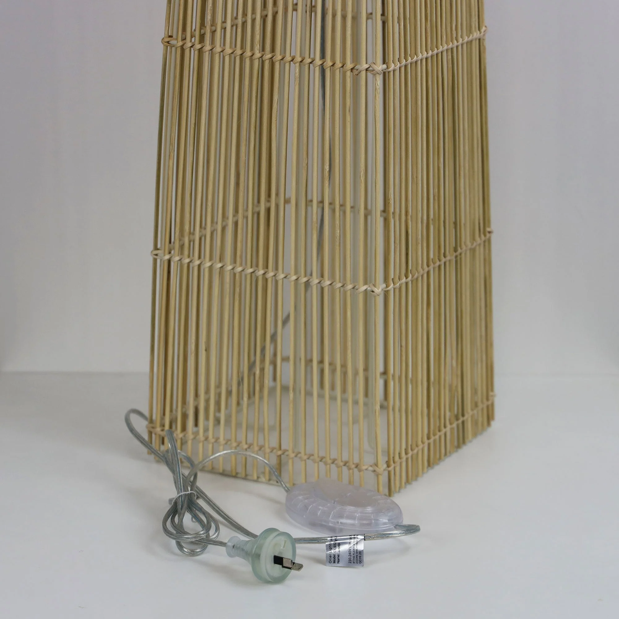 Jambi Natural Cane Floor Lamp - OL93255 - Image 3
