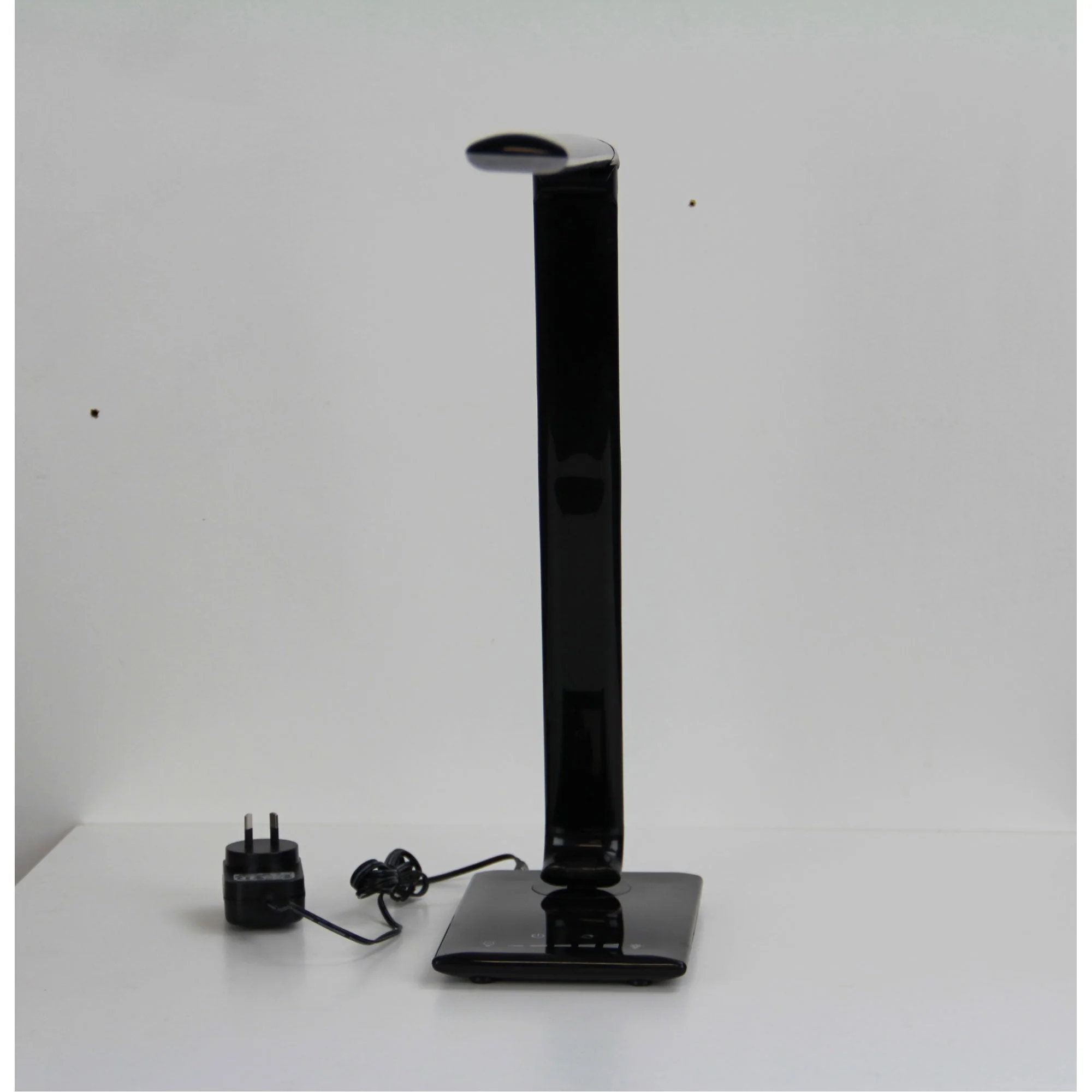 Luke LED Black Desk Lamp Touch Dim USB Port - Image 5