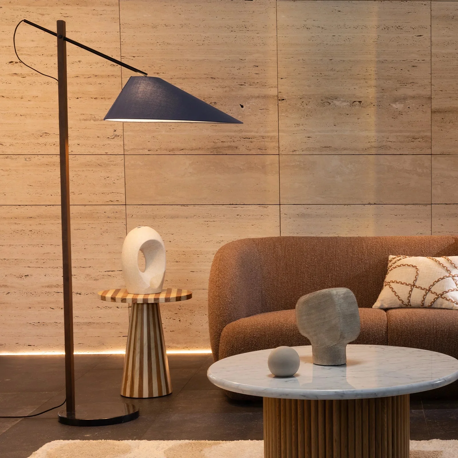 Mayfield Taran Floor lamp - Image 3