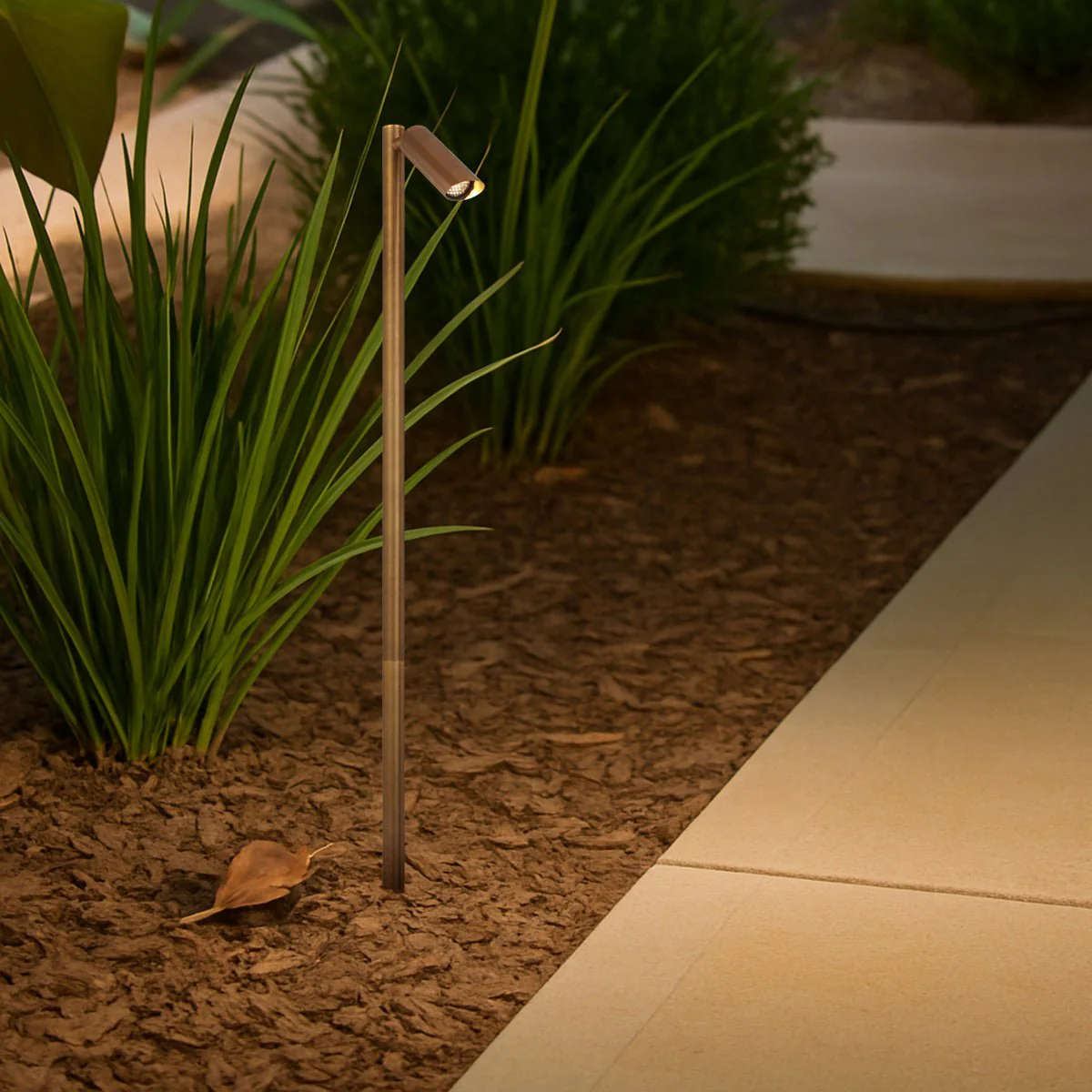 Telbix Eslen Post Light - Image 8
